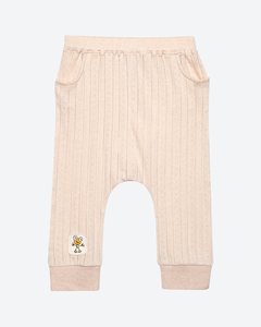 Pantalon de survêtement en tricot beige certifié OEKO-TEX pour filles, avec patch escargot sur la jambe gauche, style normcore/minimaliste, en coton biologique à carreaux - Product Image 6