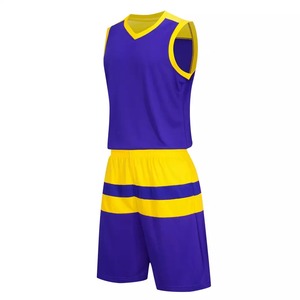 Maillot de basket-ball Vintage à séchage rapide chemise Logo personnalisé uniformes garçon basket-ball uniforme ensemble Shorts pour hommes réversible de haute qualité - Product Image 2