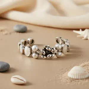 Pulsera de Cadena de Moda de Plata de Ley 925 con Madreperla para Mujer - Opción de Regalo - Product Image 1