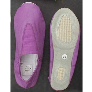 Zapatillas de deporte suaves unisex con logotipo personalizado zapatos de baile de gimnasia de cuero genuino con plantilla plana de invierno y suela de goma ligera - Product Image 5