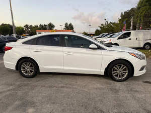 Hyundai Sonata SE Usado, Año 2015 - Product Image 5