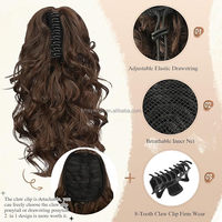 Clip de griffe dans les extensions de cheveux de queue de cheval Extension de queue de cheval bouclée Clip synthétique de vague naturelle dans la postiche pour les femmes