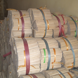 Vente en gros de bâtons de bambou ronds-100% matériel de bambou pour la fabrication d'agarbatti-bâtons d'encens de bambou - Product Image 4