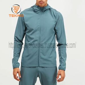 Meilleures ventes Tenue coupe-vent pour homme couleur et taille personnalisées Vêtements d'hiver Survêtement XL tendance à prix d'usine Service OEM - Product Image 4