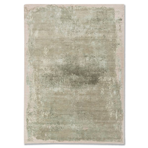 Alfombra Kavi Green de Lana y Seda de Bambú Anudada a Mano, Colección Afterglow, Patrón Abstracto para Decoración del Hogar - Alfombras Jaipur US - Product Image 1