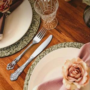 ชุดช้อนสแตนเลสสตีลแบบแบนมีดีไซน์สีเงินสำหรับใช้ในห้องครัวและเสิร์ฟอาหารจากอินเดีย - Product Image 3