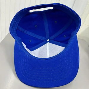 Gorra Snapback Lisa con Perfil Alto Azul de 5 Paneles, Ajustable para Actividades al Aire Libre, Gorras Snapback con Logotipo Personalizado en Vietnam - Product Image 5