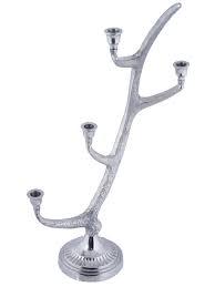 Soporte de vela de aluminio contemporáneo alto y delgado con acabado para el interior del hogar de lujo y la configuración de eventos navideños - Product Image 4