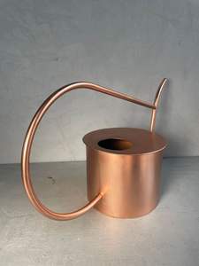 Lata de agua de metal de aspecto antiguo con calidad superior perfecta para regar hierbas y plantas de interior - Product Image 5