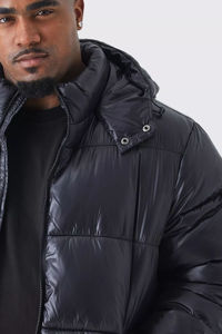 Veste matelassée à capuche de haute qualité, grande taille, personnalisée, à haute brillance, en noir, coupe-vent, chaude, d'hiver, pour hommes, avec poches - Product Image 4