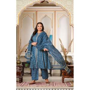 Conjunto de Anarkali Kurta con estampado floral elegante para mujer con pantalón y ropa de color azul Dupatta - Product Image 5