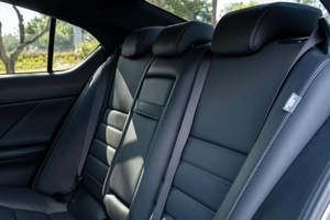 Lexus IS 500 F Sport 2023 - Product Image 3