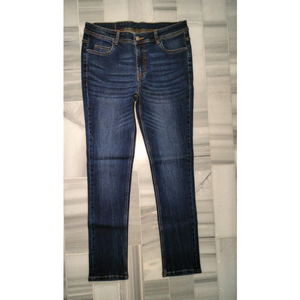 Pantalons de jeans pour hommes personnalisés OEM tissu d'usine de denim de lisière jeans baggy décontracté jambe droite taille moyenne pantalons pour hommes jeans pour garçons - Product Image 1