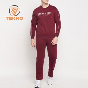 Vente en gros sur mesure 2025 Nouvel arrivage Ensemble survêtement à manches longues avec broderie du logo pour hommes Meilleur design Ensemble de survêtement en tissu polaire pour hommes - Product Image 1