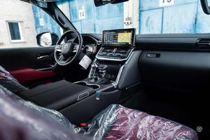 Toyota Land Cruiser, SUV d'occasion, avec les meilleures offres de prix, conduite à gauche, conduite à droite disponible - Product Image 2