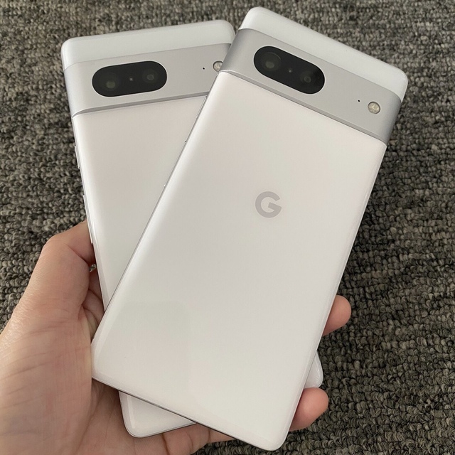Wholesale for 7 5G Smartphone White Dual Camera OLED Display 6.1 Inch Android 14.0 Octa Core Fingerprint Sensor 128GB French