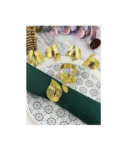 Ronds de serviette en métal finement travaillés avec des motifs floraux et un style vintage idéal pour les tables luxueuses et les repas raffinés - Product Image 2