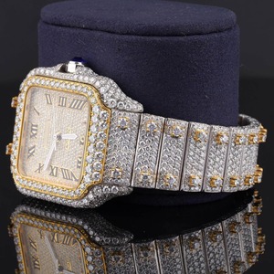 Montre automatique de luxe en acier inoxydable avec diamants de laboratoire et mouvement suisse ETA, carrée, résistante à l'eau, entièrement sertie de diamants. - Product Image 4