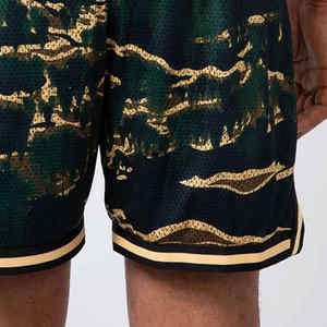 Shorts de basket-ball personnalisés en maille verte et noire avec imprimé rayures dorées motif tigre et taille côtelée - Product Image 6