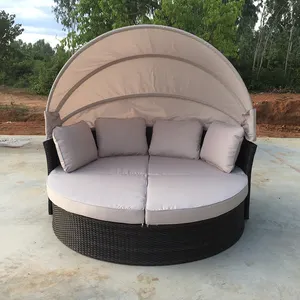 Mobilier d'extérieur en osier, lit de jour rond avec auvent rétractable, sièges sectionnels avec coussins lavables, jardin