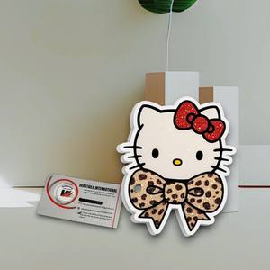 Soporte de Pestañas de Acrílico Personalizado al por Mayor, Ecológico, Duradero, con Diseño de Guepardo, Hello Kitty, en Forma de Corazón y Círculo - Product Image 1