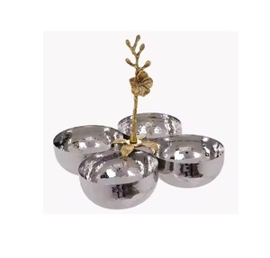 Frutero de metal chapado en oro de lujo Cuenco de servicio de metal plateado hecho a mano Cuenco decorativo de latón de diseñador seguro - Product Image 2