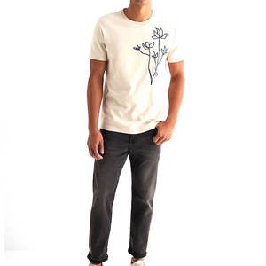 Chenille Embroidery Custom Crew Neck <b>T</b> <b>shirt</b> for Men's Design Your Own Tee Fashion Streetwear <b>Towel</b> Embroidery Mens <b>T</b> <b>shirts</b> - Product Image 4