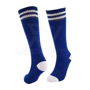 Calcetines deportivos profesionales superventas de alta calidad, calcetines deportivos de diseño único para uso en exteriores - Product Image 1