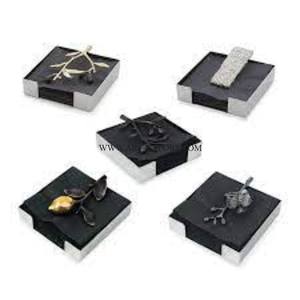 Best Selling Gold Polished Stainless Steel <b>Tissue</b> <b>Paper</b> Holder Square Shape with Floral Design Elegant Metallic <b>Tissue</b> Boxes - Product Image 5