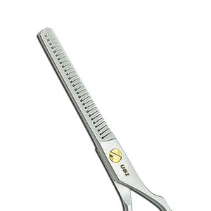 Tijeras de Entresacar de 5.5 Pulgadas, Tijeras de Peluquería de Acero con Alto Contenido de Carbono, Texturizadas, para Salón y Uso Doméstico, para Hombres y Mujeres, 32 Dientes - Product Image 4