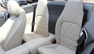 Clean Blue 2024 Mercede-s-Ben-z Classe SL AMG SL 63 4MATIC utilisé avec les sièges chauffants Sièges en cuir Navigation Aide au conducteur - Product Image 6