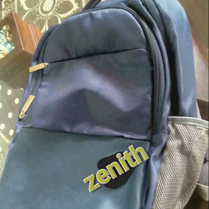 Sac à dos pour ordinateur portable pour homme, élégant et antivol, Zenith Agro Industries, fermeture éclair ABS, compartiment pour ordinateur, poches cachées - Product Image 1