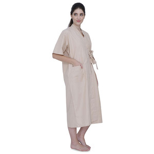 Heavy Duty Patient <b>Apron</b> With <b>Waterproof</b> Layer For High Risk Procedures Patient <b>Apron</b> With Elastic Neckband - Product Image 3