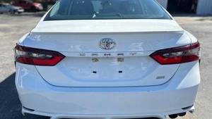 Toyota Camry SE 2022 Automático con Tracción Delantera - Product Image 2