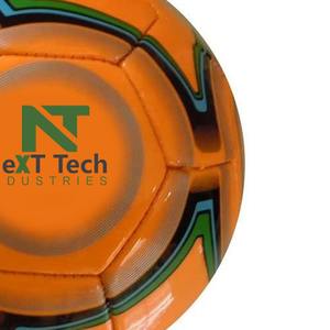 Ballon d'entraînement de football en matériau PU à des fins d'entraînement avec conception personnalisée et logo personnalisé par Next Tech Industries - Product Image 3