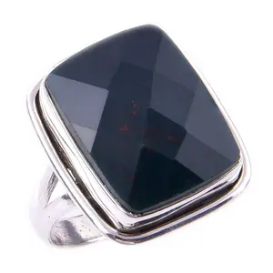 Anello in argento 925 di vendita calda anello in pietra di onice nero sfaccettato