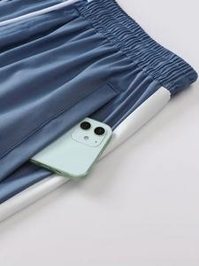 ชุดวอร์มแขนยาวผู้ชายแบบมีซิป ระบายอากาศได้ดี เป็นมิตรกับสิ่งแวดล้อม พร้อมรับผลิตแบบสั่งทำพิเศษ ราคาต่อรองได้ กำลังลดราคา - Product Image 3