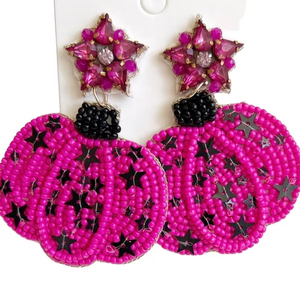 Pendiente de calabaza de Halloween rosa con bordado de elección elegante en estilo elegante y bonito con joyería de cuentas de semillas hechas a mano de La India - Product Image 1