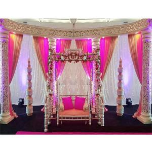 Decoración Elegante para Escenario Abierto de Boda India, Decoración Elegante para Escenario Abierto de Boda Hindú en el Reino Unido, Escenario de Recepción de Boda con Columpio - Product Image 1