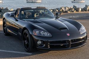 Dodge Viper SRT-10 Convertible Mamaba Edition 2004 - Product Image 3