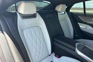 Mercedes-AMG GT53 2022 SUPER LIMPIO DE 4 PUERTAS, LISTO PARA ENVIAR - Product Image 6