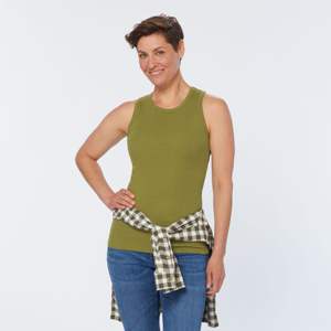 Falda activa transpirable para mujer con bolsillos, perfecta para tenis, golf, correr y otros deportes, tela de secado rápido para todo el día - Product Image 3