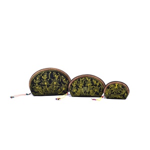 Vietnam High Quality Wholesale Best Price Eco-Friendly Women Size S Wax Fabric Clam <b>Purse</b> with Thick Hand-Printed Hemp - Product Image 1