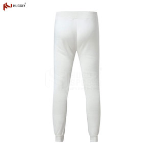 Chándal de invierno de moda para hombre Diseño sólido con cremallera 100% algodón Logotipo personalizable Transpirable y perfectamente cálido - Product Image 5