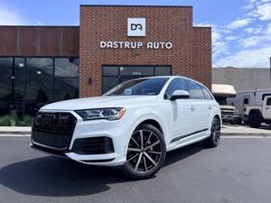 Audi Q7 quattro Prestige 55 TFSI AWD 2023, SUV de 4 puertas, vehículos usados en buen estado a la venta - Product Image 6