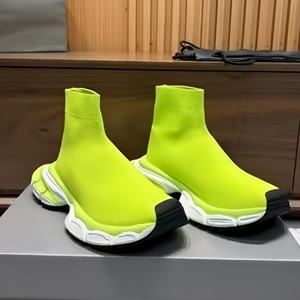 Chaussures de sport montantes en tricot néon pour hommes, avec logo personnalisé, style basket décontracté et tendance, à enfiler, pour usage quotidien - Product Image 1