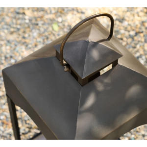 Venta caliente Metal negro moderno hecho a mano interior/exterior velas linternas nueva llegada tubos de vidrio superiores curvos decoración del hogar - Product Image 3