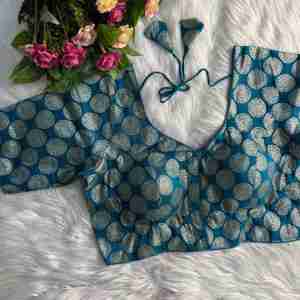 Fancy Premium Quality Exclusive Stylish Modern Exclusive Dola Silk With Zari Weaving Blusa para la venta - Product Image 5