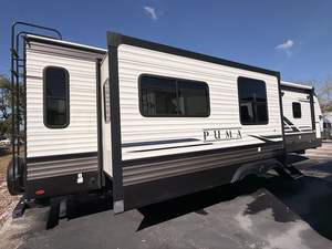 Used 2022 Palomino for RVs 37ft Tinted Safety Glass Stainless Steel Lightweight Modern 6 Person Campers Travel Trailers - Product Image 2