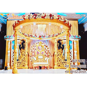 Decoración Portátil para Bodas del Sur de la India, Mandapam Dorado Estilo Palacio, Elegante Mandap de Doble Poste de FRP para Bodas Gujarati, LONDRES - Product Image 1